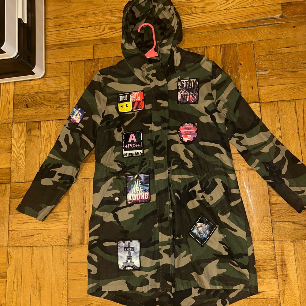 Army Women’s Camouflage Jacket